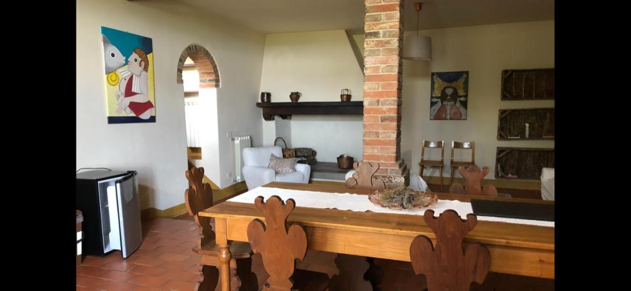 Agriturismo La Posta Reale กาสติลิออน ฟิบอคคี ภายนอก รูปภาพ