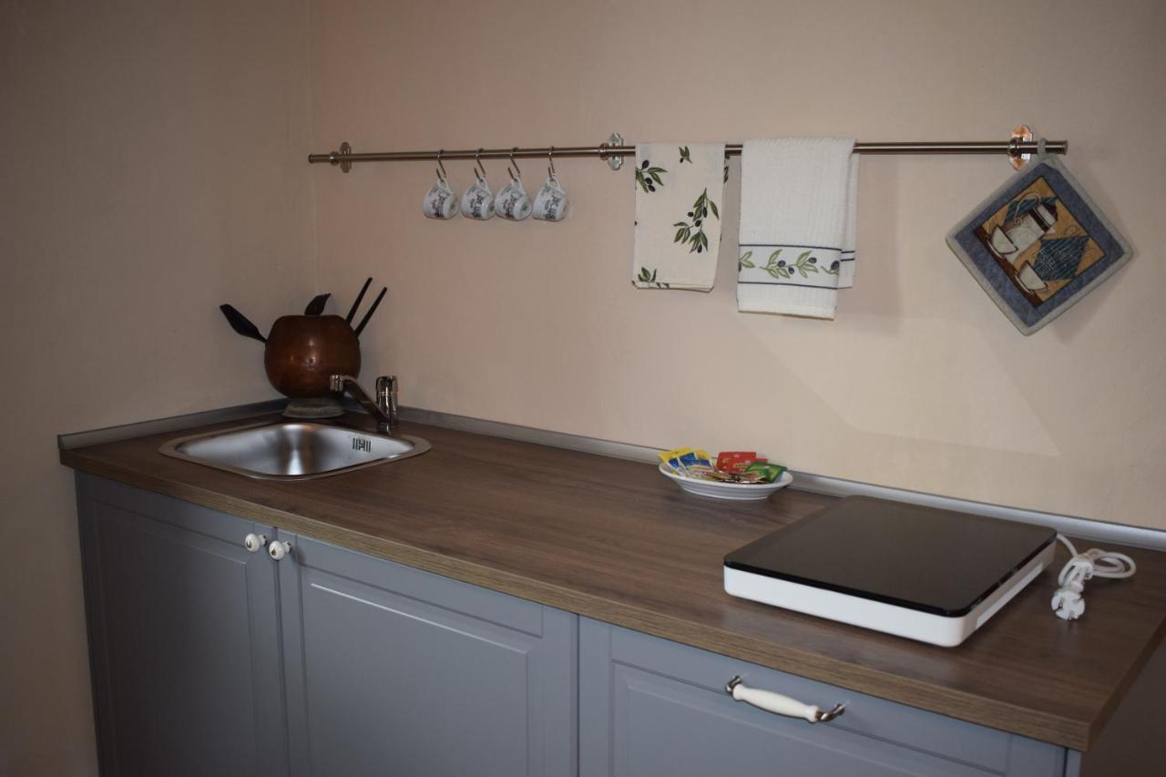 Agriturismo La Posta Reale กาสติลิออน ฟิบอคคี ภายนอก รูปภาพ