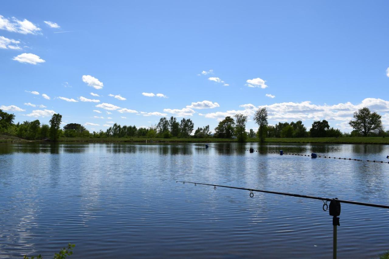 Agriturismo La Posta Reale กาสติลิออน ฟิบอคคี ภายนอก รูปภาพ